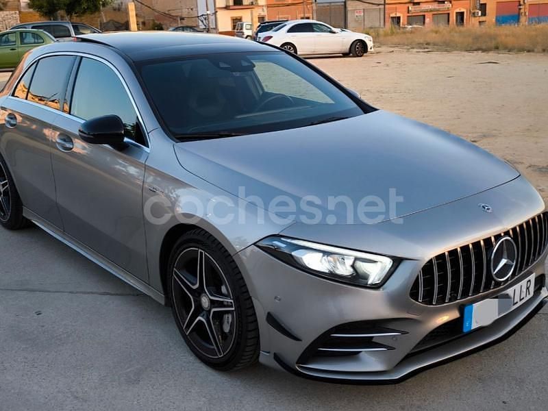 Gris / plata Usado 2019 Mercedes A35 AMG Berlina | 35.000 € (Precio justo) - Imagen 1/4