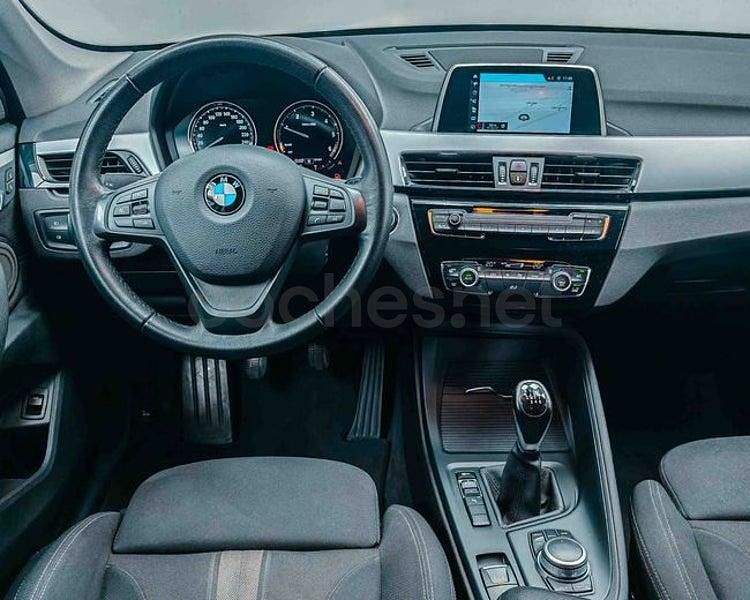 Usado BMW X1 Advantage 116 CV (85 kW) 2019 Gris / plata SUV