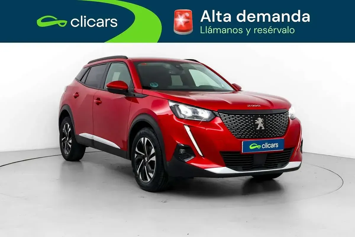 Usado Peugeot 2008 Allure 101 CV (74 kW) 2021 Rojo SUV