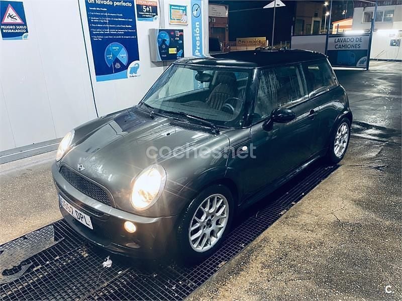 Usado Mini Cooper 115 CV (84 kW) 2005 Gris / plata Utilitario