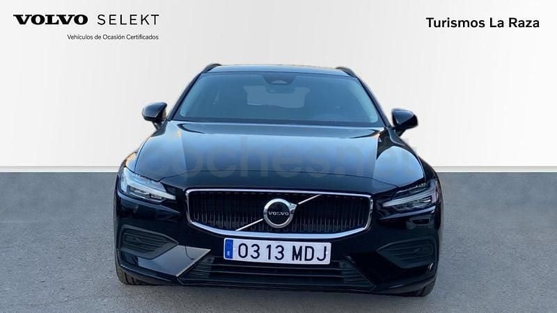Usado Volvo V60 Core 197 CV (144 kW) 2023 Negro Familiar
