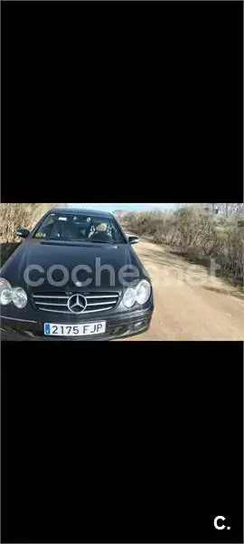 Usado Mercedes CLK220 150 CV (110 kW) 2007 Negro Coupe