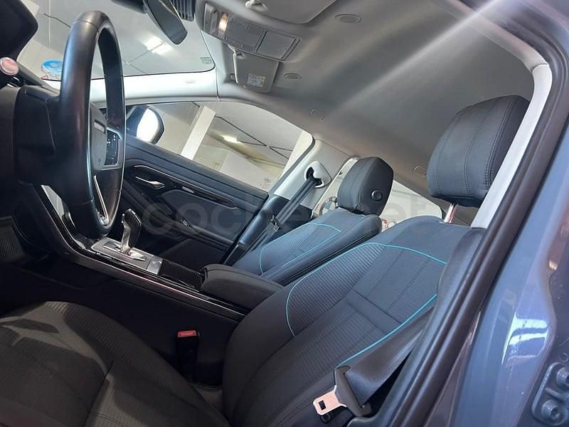Usado Land Rover Range Rover evoque R-Dynamic 163 CV (119 kW) 2021 Gris / plata SUV