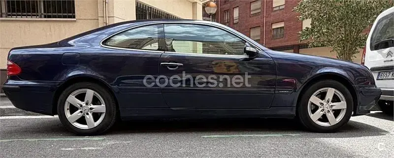 Usado Mercedes CLK230 Elegance 193 CV (141 kW) 2000 Azul Coupe