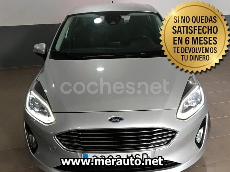 Gris / plata Usado 2019 Ford Fiesta Active Berlina | 8200 € (Super precio) - Imagen 1/4