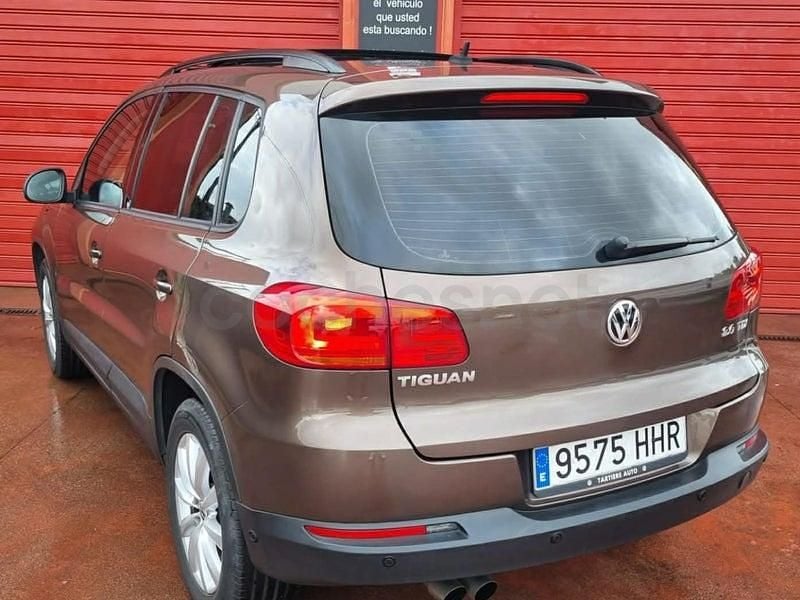 Usado VW Tiguan Sport 140 HP (102 kW) 2012 Castanho SUV