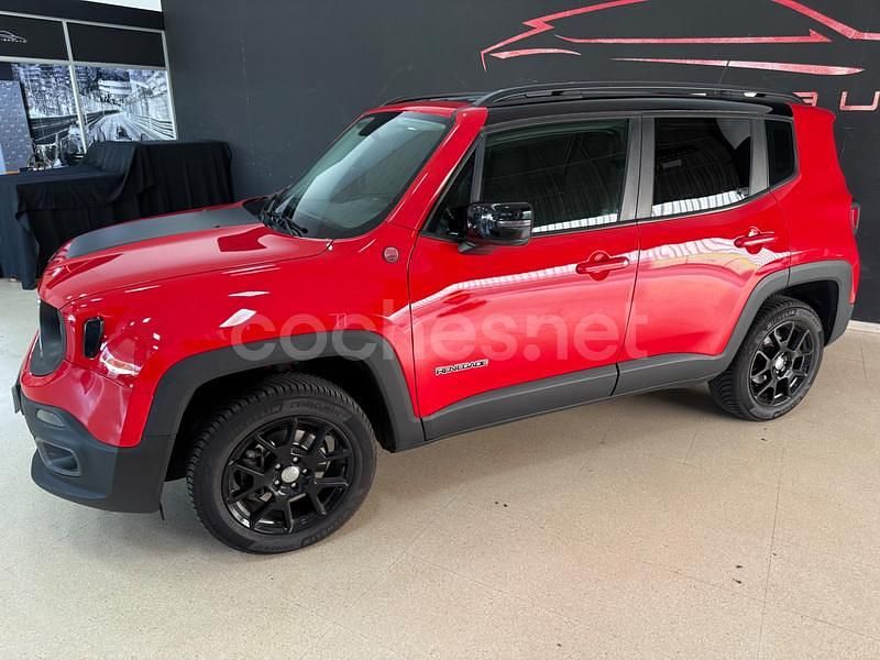 Usado Jeep Renegade Longitude 120 CV (88 kW) 2018 Rojo SUV