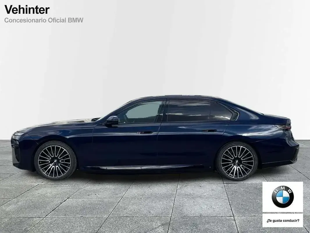 Usado BMW i7 334 kW (455 CV) 2026 Azul Berlina