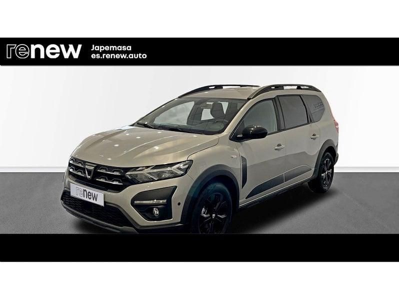 Usado Dacia Jogger Extreme 100 CV (73 kW) 2022 Gris / plata Monovolumen