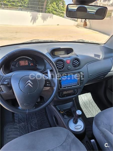 Usado Citroën C3 70 CV (51 kW) 2005 Beige Berlina