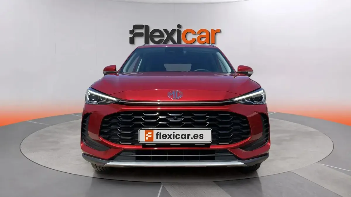 Usado MG ZS Luxury 197 CV (144 kW) 2025 Rojo SUV