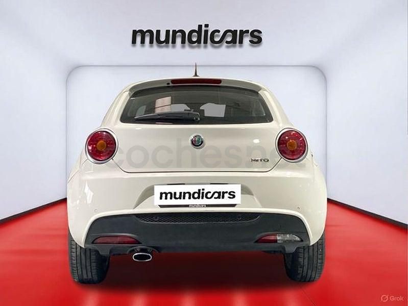 Usado Alfa Romeo MiTo Super 95 CV (69 kW) 2018 Blanco Utilitario