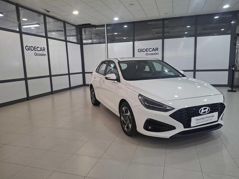 Nuevo Hyundai i30 99 CV (72 kW) 2025