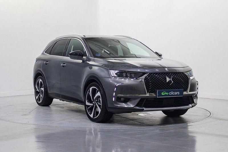 Usado DS Automobiles DS7 Crossback Grand Chic 225 CV (165 kW) 2020 Gris SUV