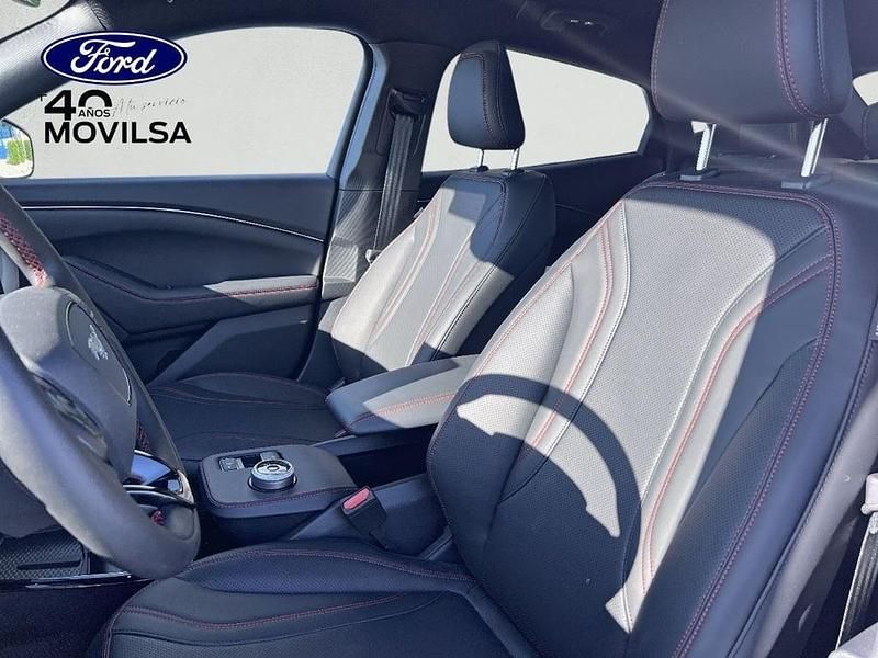 Usado Ford Mustang Mach-E Premium 216 kW (294 CV) 2024 Rojo SUV