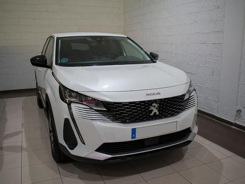 Blanc nacre Usado 2022 Peugeot 3008 Allure SUV | 27.500 € - Imagen 1/4