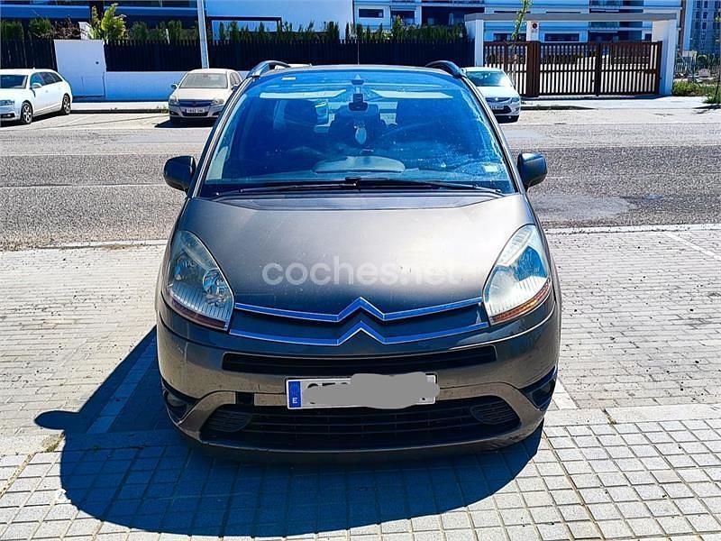 Usado Citroën Grand C4 Picasso Exclusive 112 CV (82 kW) 2009 Beige Monovolumen