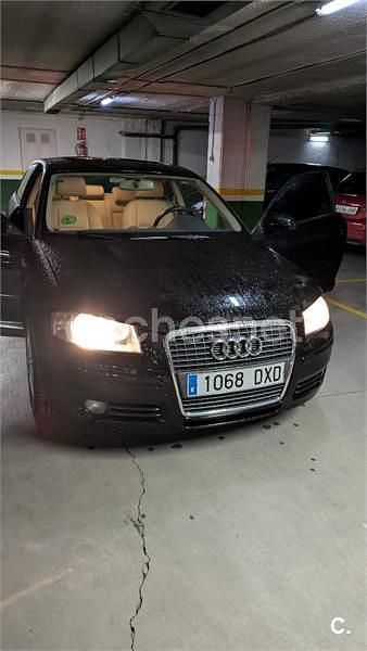 Usado Audi A3 Attraction 115 CV (84 kW) 2006 Negro Utilitario