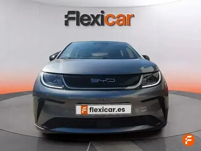 Usado BYD Dolphin Design 150 kW (204 CV) 2025 Gris Utilitario