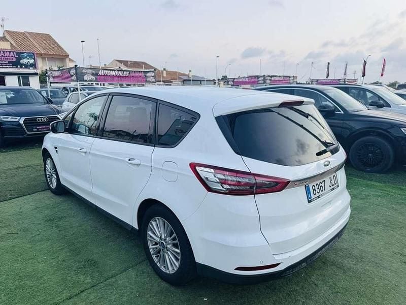 Usado Ford S-MAX Titanium 150 CV (110 kW) 2016 Blanco Monovolumen