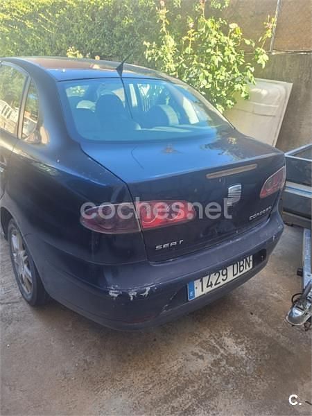 Negro Usado 2004 Seat Cordoba Berlina | 1500 € (Precio justo) - Imagen 1/3