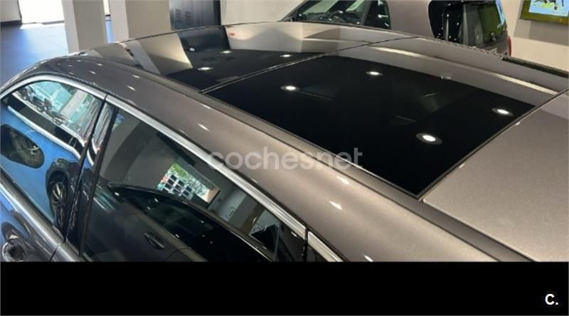Gris / plata Usado 2022 Mercedes B180 Monovolumen | 28.300 € (Precio justo) - Imagen 1/4