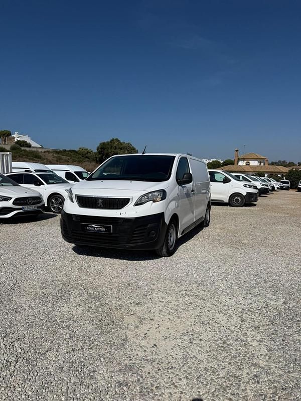 Usado Peugeot Expert 95 CV (69 kW) 2019 Blanco Van