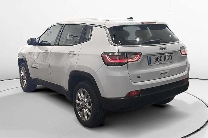 Usado Jeep Compass Night Eagle 130 CV (95 kW) 2023 SUV