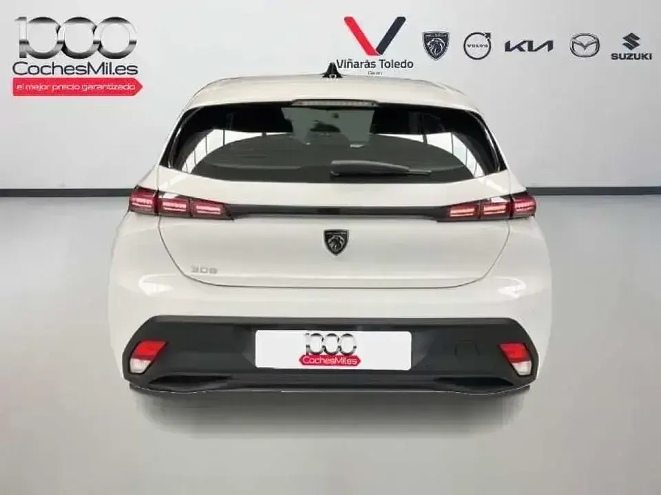 Usado Peugeot 308 Active 130 CV (95 kW) 2024 Blanco Berlina