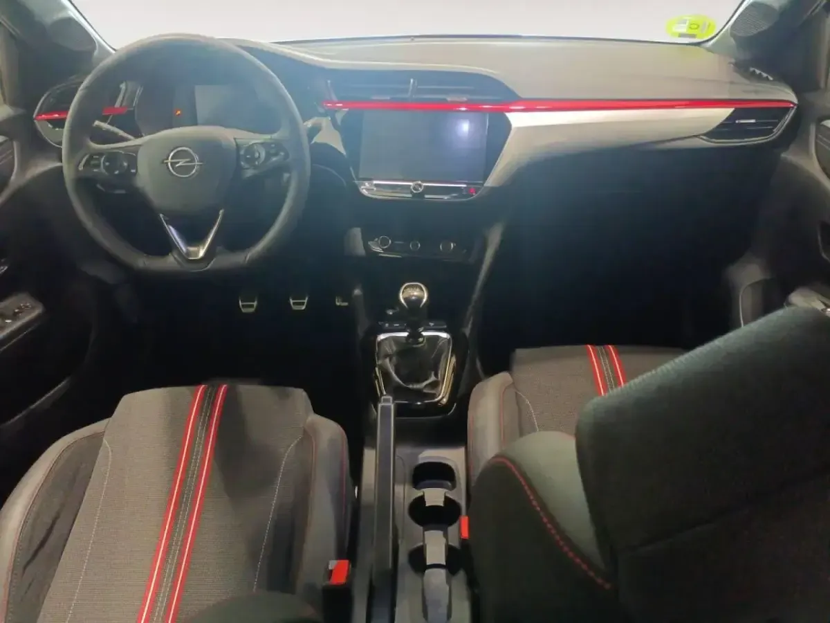 Usado Opel Corsa 100 CV (73 kW) 2023 Negro Utilitario