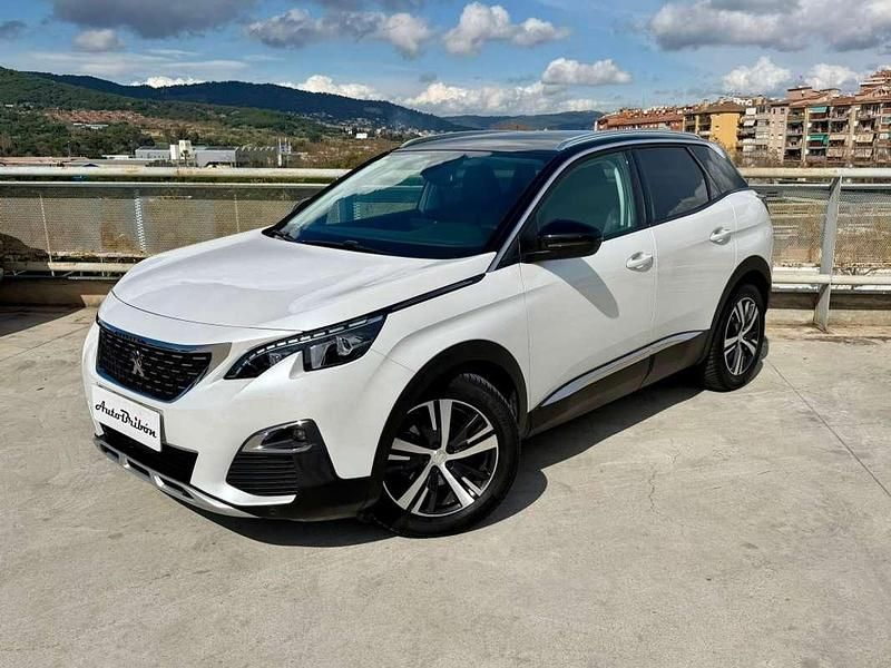 Usado Peugeot 3008 Allure 150 CV (110 kW) 2017 Blanco SUV