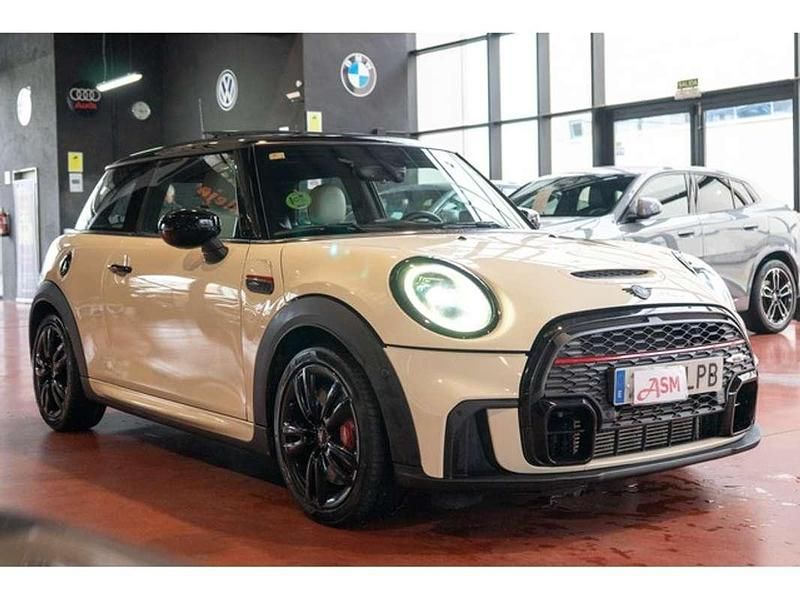 Usado Mini John Cooper Works 231 CV (169 kW) 2021 Blanco Utilitario