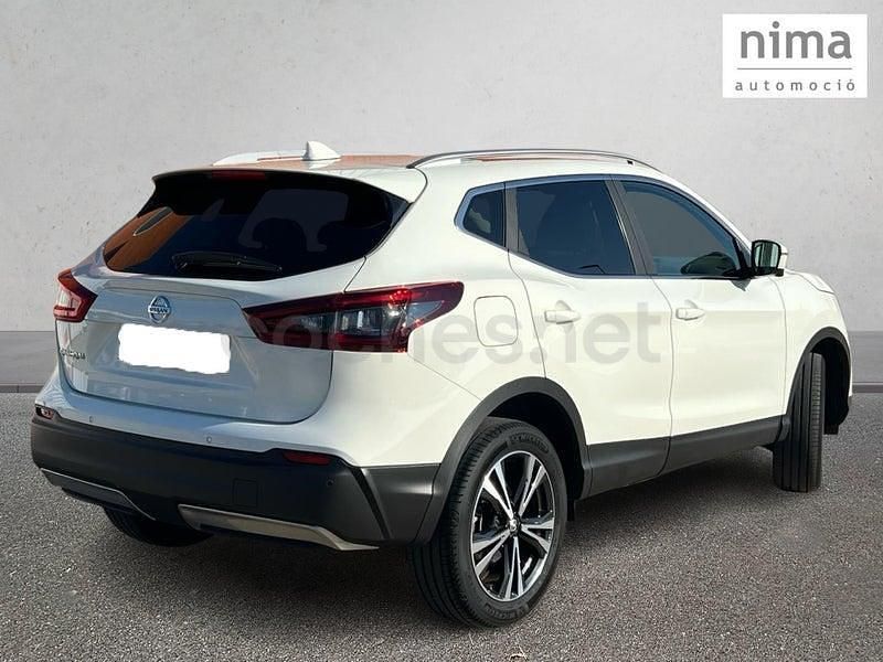 Usado Nissan Qashqai N-Connecta 140 CV (102 kW) 2021 Blanco SUV