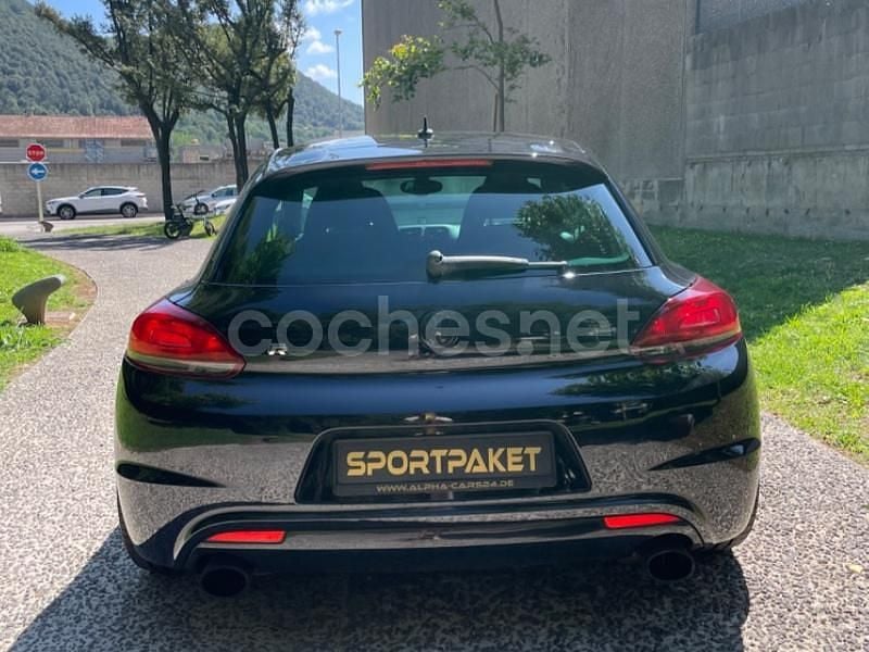 Usado VW Scirocco R 265 CV (194 kW) 2011 Negro Coupe