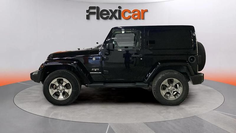 Usado Jeep Wrangler Sahara 200 CV (147 kW) 2017 Negro SUV