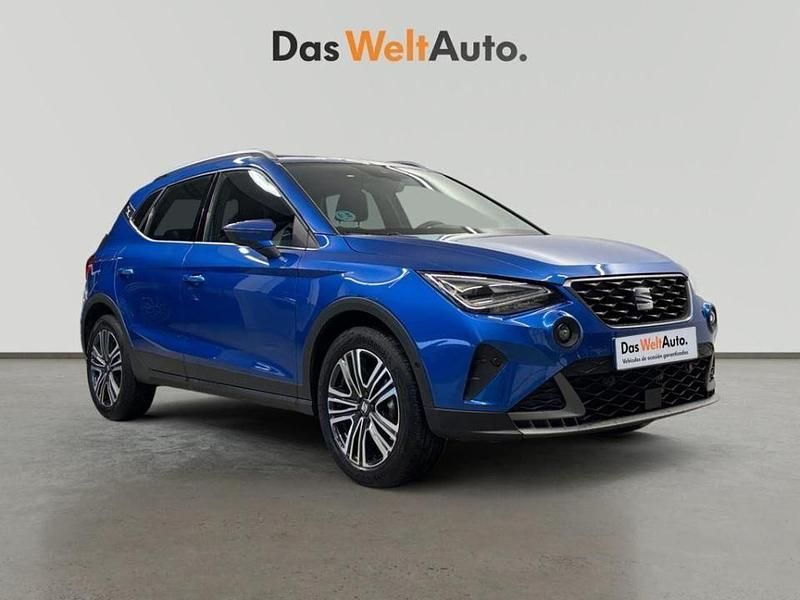 Azul Usado 2024 Seat Arona FR SUV | 21.200 € (Un poco caro) - Imagen 1/4