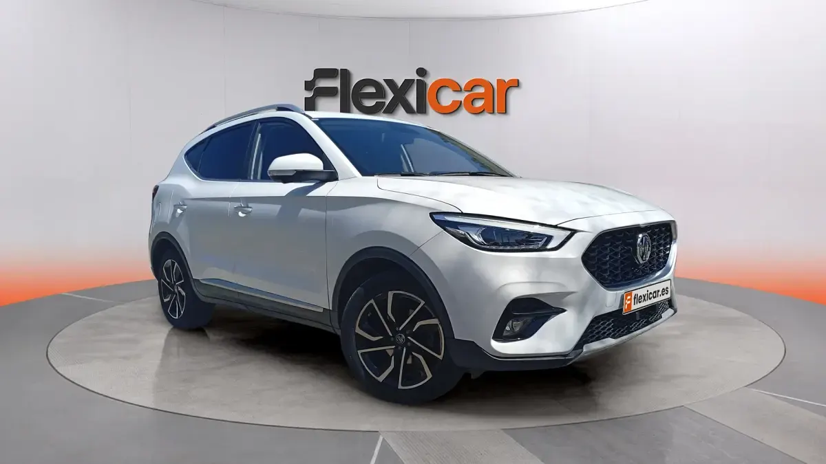 Usado MG ZS Luxury 106 CV (77 kW) 2023 SUV