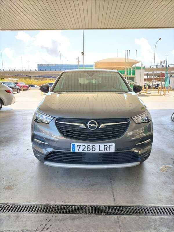 Usado Opel Grandland X Design & Tech 131 CV (96 kW) 2021 Gris SUV