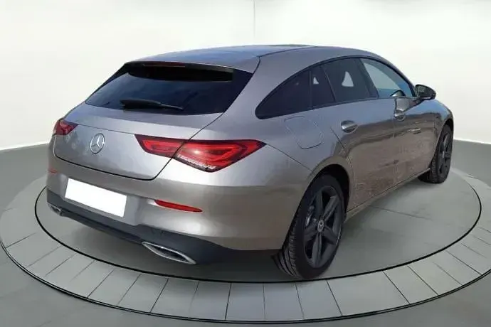 Usado Mercedes CLA250e 218 CV (160 kW) 2020 Gris Coupe