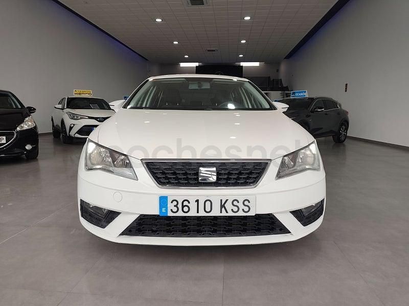 Usado Seat Leon Reference 115 CV (84 kW) 2018 Blanco Berlina
