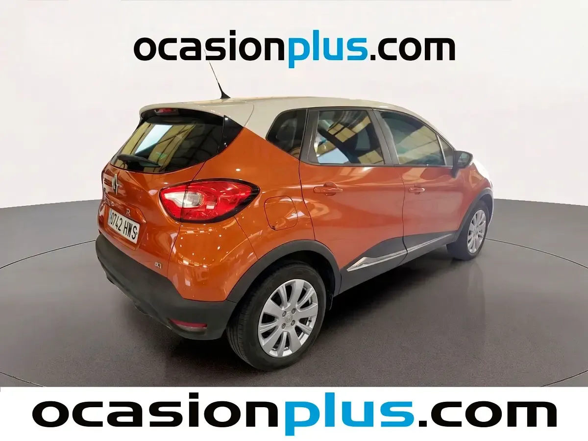 Usado Renault Captur Intens 90 CV (66 kW) 2014 Naranja SUV