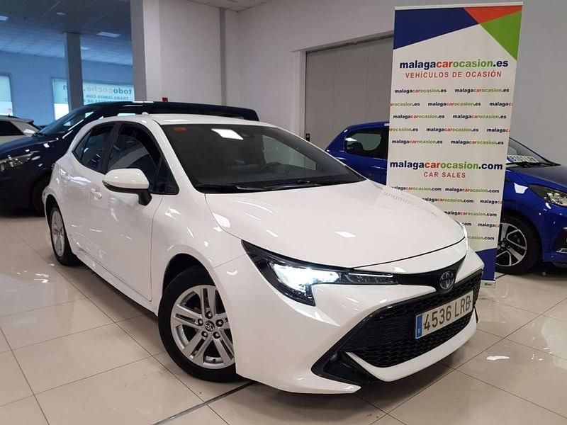 Usado Toyota Corolla Active 122 CV (89 kW) 2021 Blanco Utilitario