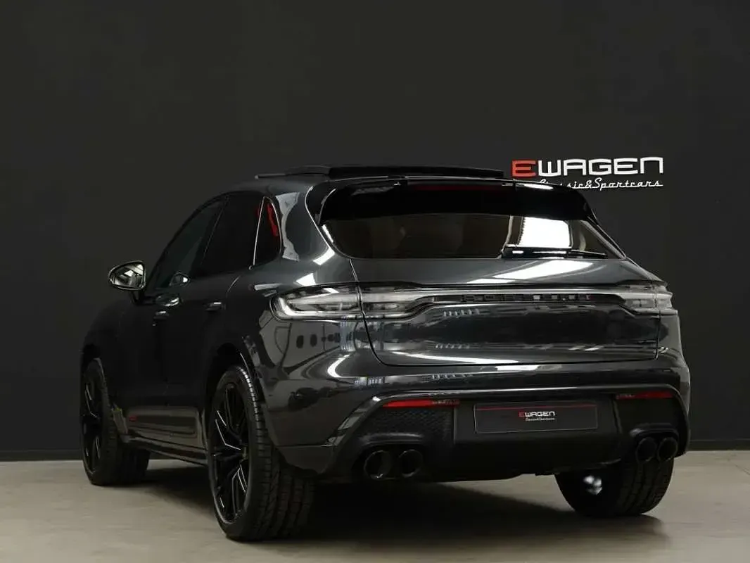 Usado Porsche Macan 441 CV (324 kW) 2022 Gris SUV