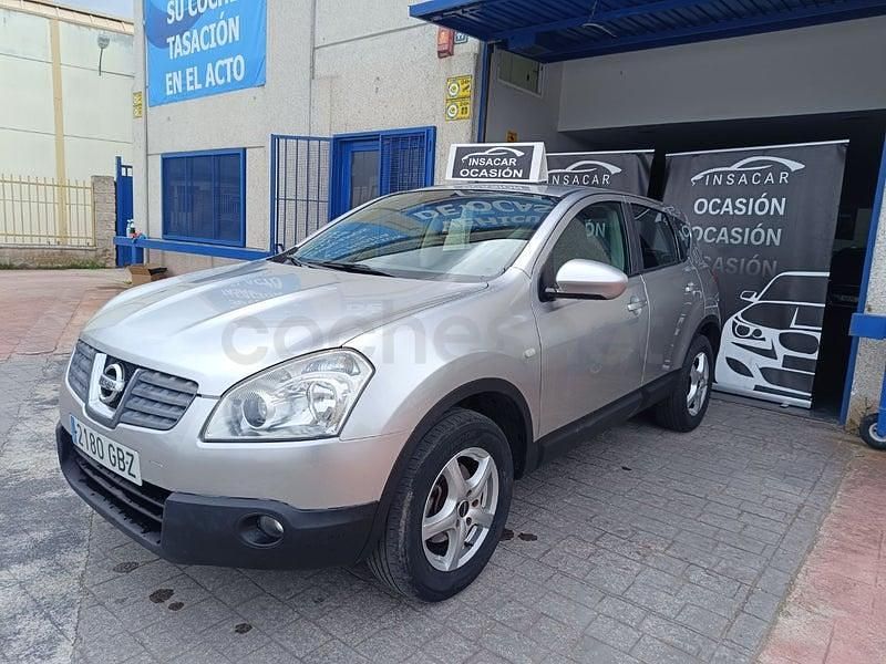 Usado Nissan Qashqai Acenta 140 CV (102 kW) 2008 Gris / plata SUV