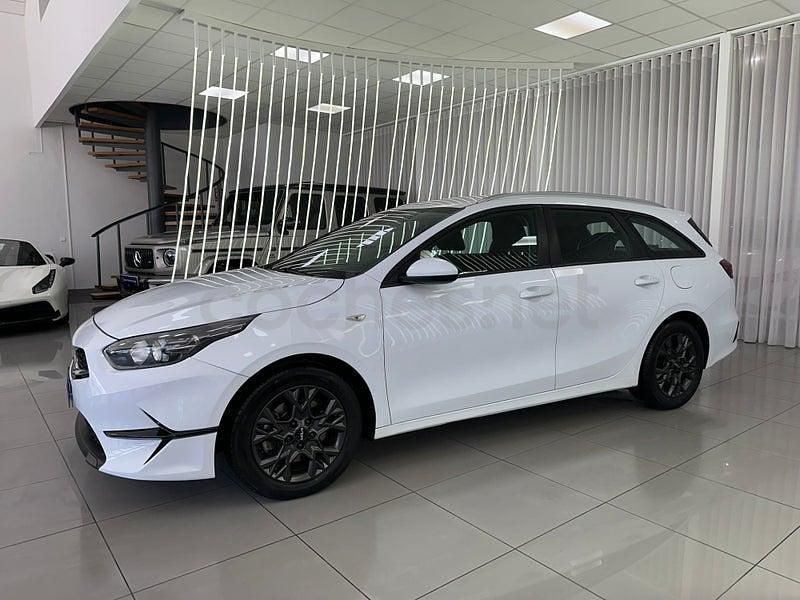 Brugt Kia Ceed 120 HK (88 kW) 2022 Hvid Hatchback