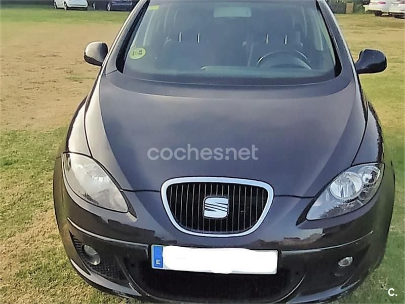 Negro Usado 2007 Seat Altea XL Stylance Monovolumen | 6500 € (Precio justo) - Imagen 1/4