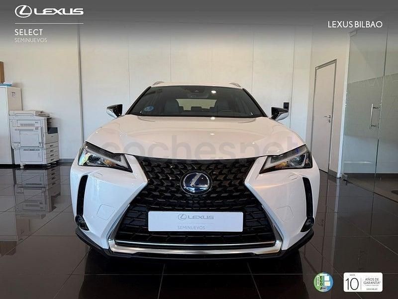 Usado Lexus UX Business Edition 184 CV (135 kW) 2022 Blanco SUV