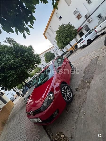 Usado VW Golf VI Advance 105 CV (77 kW) 2010 Rojo Utilitario