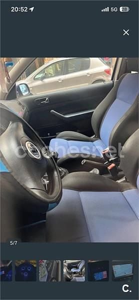 Usado VW Golf IV Conceptline 105 CV (77 kW) 2003 Azul Berlina