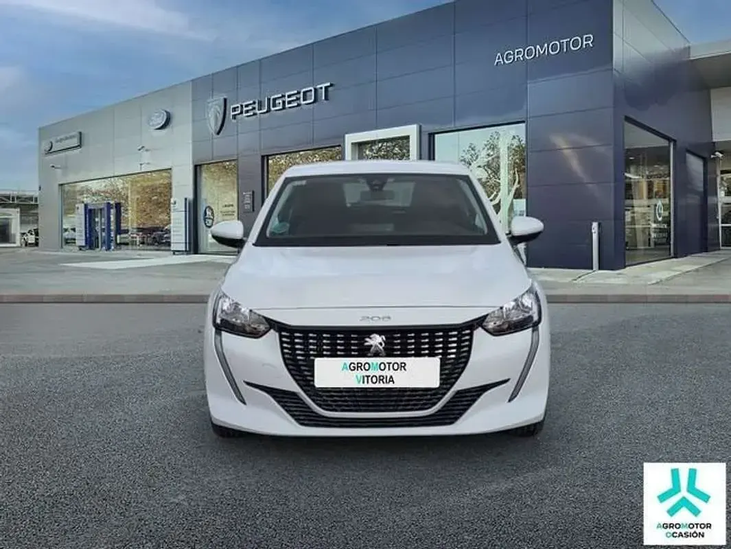 Usado Peugeot 208 Active 101 CV (74 kW) 2022 Blanco Utilitario